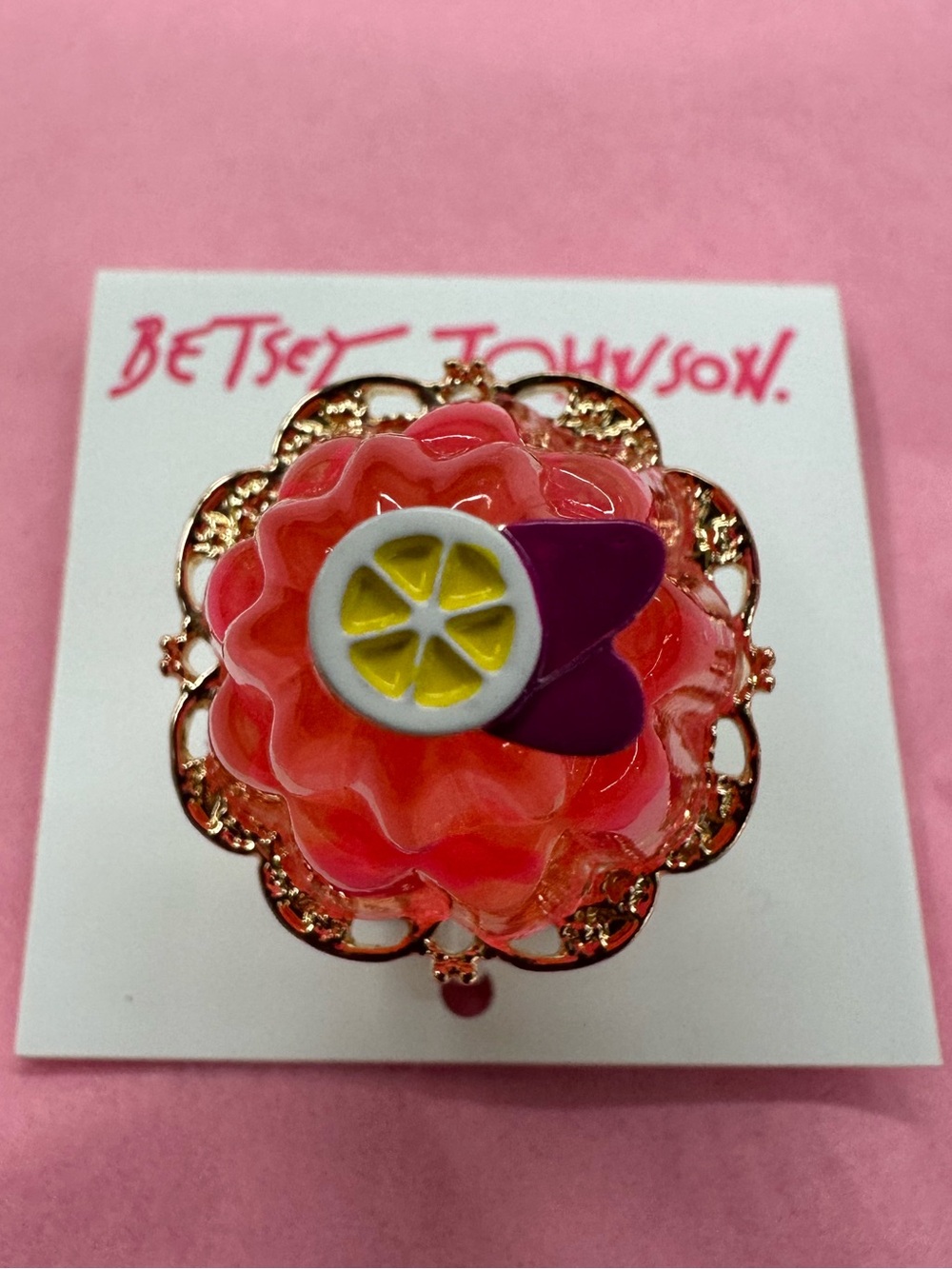 🩶BETSEY JOHNSON JELL-O RING - BRAND NEW WITH TAGS - NWT🩶